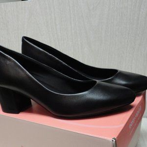 EASY SPIRIT COSMA 8.5 WIDE   NEW BLACK